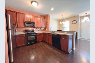 1987 Yasgur Drive, Woodstock, IL 60098 - Photo 2