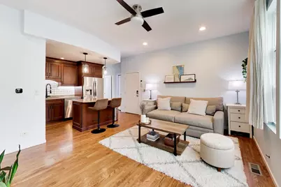 2300 W Bloomingdale Avenue #B, Chicago, IL 60647 - Photo 8