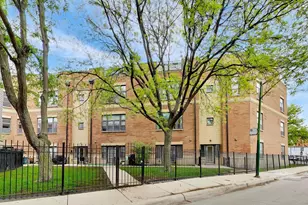 2300 W Bloomingdale Ave, Chicago, IL 60647 - Photo 2