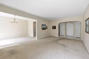 175 Lake Blvd, Buffalo Grove, IL 60089 - Photo 10