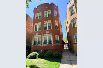 8534 S Bennett Avenue, Chicago, IL 60617 - Photo 2