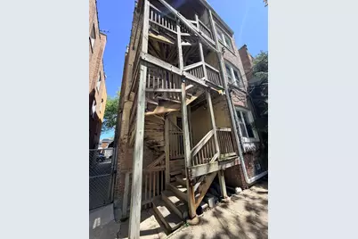 8534 S Bennett Avenue, Chicago, IL 60617 - Photo 6