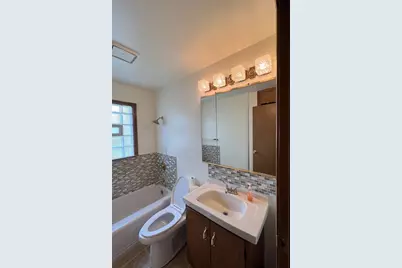 20185 Torrence Avenue, Lynwood, IL 60411 - Photo 16