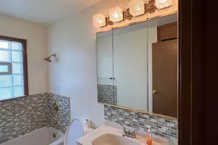 20185 Torrence Ave, Lynwood, IL 60411 - Photo 16