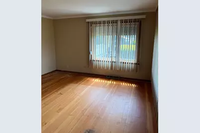 20185 Torrence Avenue, Lynwood, IL 60411 - Photo 12