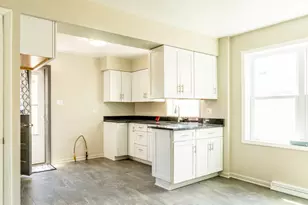10519 S Avers Ave, Chicago, IL 60655 - Photo 18