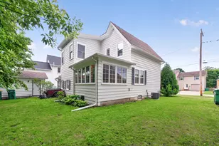 515 Edward St, Sycamore, IL 60178 - Photo 28