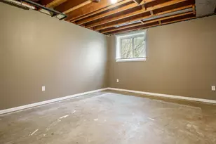 32 Shadow Ridge Ln, Rockford, IL 61107 - Photo 42