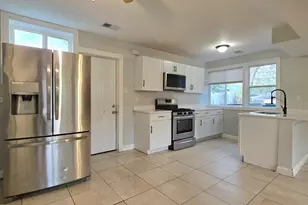 1213 Orchard Ave, Chicago Heights, IL 60411 - Photo 2