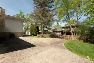 603 John Ct, Schaumburg, IL 60193 - Photo 34