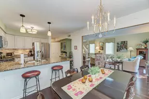312 Cromwell Ct, Westmont, IL 60559 - Photo 10