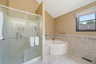 1812 Hampton Ct, Plainfield, IL 60586 - Photo 16