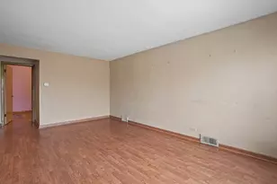6354 S Austin Ave, Chicago, IL 60638 - Photo 6
