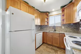 8039 Beloit Ave, Bridgeview, IL 60455 - Photo 6