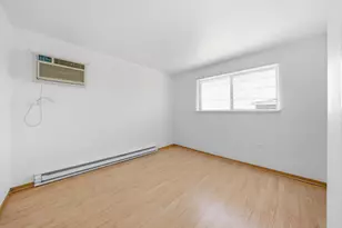 8039 Beloit Ave, Bridgeview, IL 60455 - Photo 22