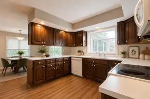 408 Park Ln Dr, Champaign, IL 61820 - Photo 4