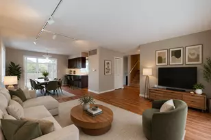 408 Park Ln Dr, Champaign, IL 61820 - Photo 2