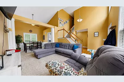 302 Orchard Street, Mahomet, IL 61853 - Photo 2