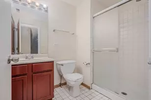 7037 S Crandon Ave, Chicago, IL 60649 - Photo 12