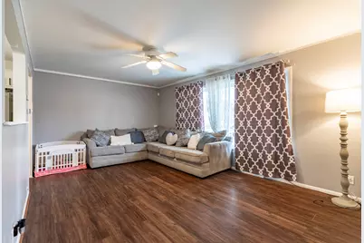 517 N Manchester Drive, Chicago Heights, IL 60411 - Photo 6
