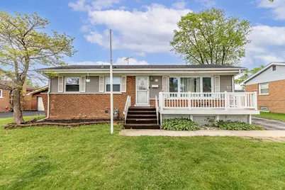 517 N Manchester Drive, Chicago Heights, IL 60411 - Photo 1