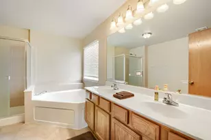 908 Angelica Cir, Joliet, IL 60431 - Photo 18