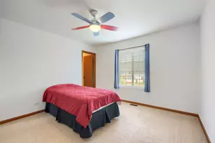 908 Angelica Cir, Joliet, IL 60431 - Photo 20