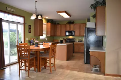 908 Angelica Circle, Joliet, IL 60431 - Photo 6