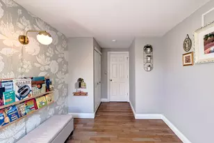 1931 Governors Ln, Hoffman Estates, IL 60169 - Photo 32