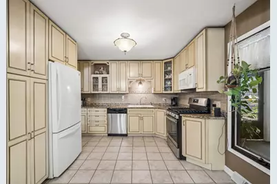 138 Kimberly Road, East Dundee, IL 60118 - Photo 4