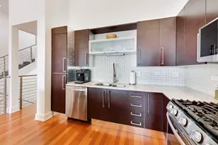 4043 N Damen Ave, Chicago, IL 60618 - Photo 10