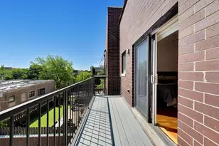 4043 N Damen Ave, Chicago, IL 60618 - Photo 18