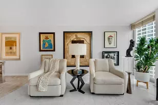 111 E Chestnut St, Chicago, IL 60611 - Photo 8