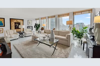 111 E Chestnut Street #31J, Chicago, IL 60611 - Photo 2