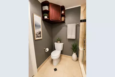 2038 W Iowa Street #2W, Chicago, IL 60622 - Photo 32