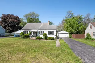 14516 Kolmar Ave, Midlothian, IL 60445 - Photo 2