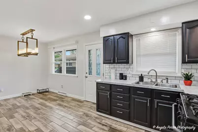 1320 Glenwood Avenue, Waukegan, IL 60085 - Photo 16
