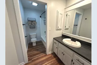 1511 Longwood Drive #1511, Sycamore, IL 60178 - Photo 14