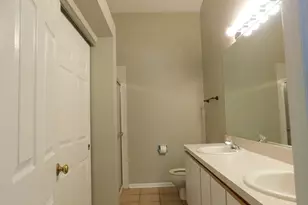 1060 Stillwater Rd, Elgin, IL 60120 - Photo 14