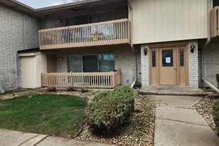 15721 Orlan Brook Dr S, Orland Park, IL 60462 - Photo 1