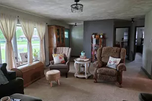 304 Tree Ln, Prophetstown, IL 61277 - Photo 8