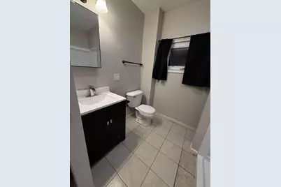 230 E Elm Street, Sycamore, IL 60178 - Photo 14