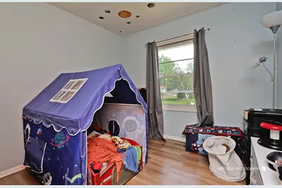5007 Prairie Avenue, McHenry, IL 60050 - Photo 8