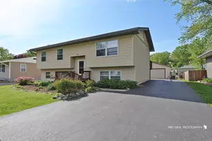 5007 Prairie Ave, McHenry, IL 60050 - Photo 1