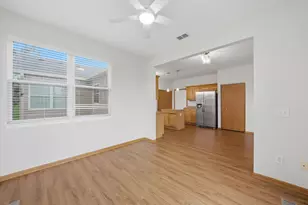 646 S Cadillac Cir, Romeoville, IL 60446 - Photo 12