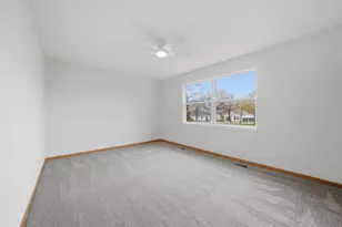646 S Cadillac Cir, Romeoville, IL 60446 - Photo 20