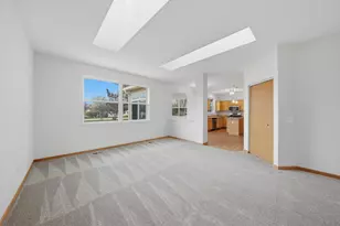 646 S Cadillac Cir, Romeoville, IL 60446 - Photo 14