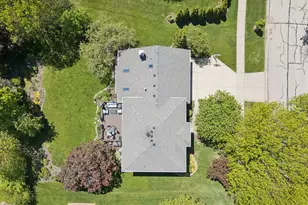 2624 Wendy Dr, Naperville, IL 60565 - Photo 40