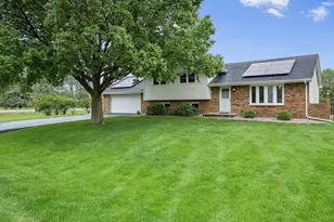 28W776 Wagner Rd, Naperville, IL 60564 - Photo 1