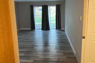 5S066 Pebblewood Ln, Naperville, IL 60563 - Photo 6